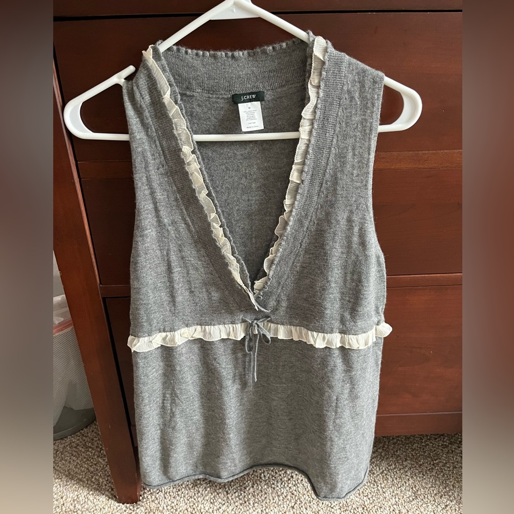 Size medium j crew top